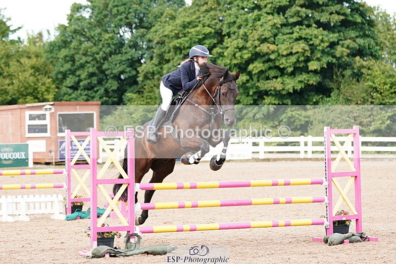 240804A-085236-09668 - Cls 47 British Novice and 90cm Open