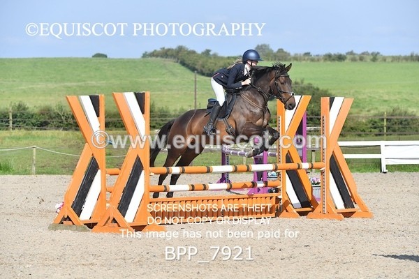 BPP_7921 - CLASS 3 Senior BritiNovice/ 90cm Open
