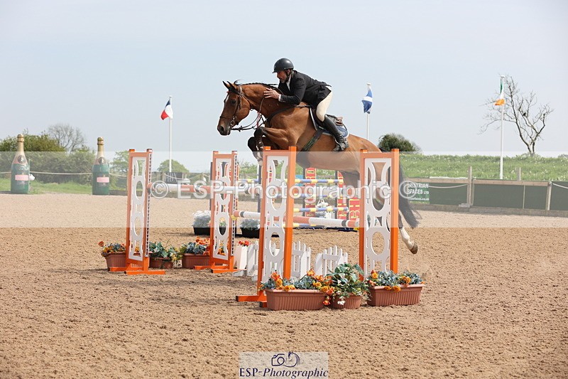 240511A-143847-14373 - Cls 36 National 1.30m Open