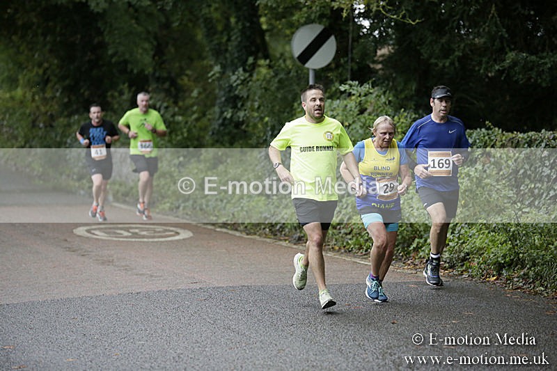 CAD131019-0942 - Cadence Events Grittleton 10km 13/10/19