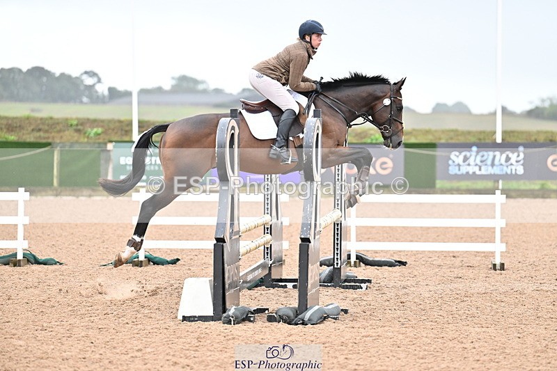 250827B-103406-00062 - Clear Round & Cls 1 Brit Nov 90cm