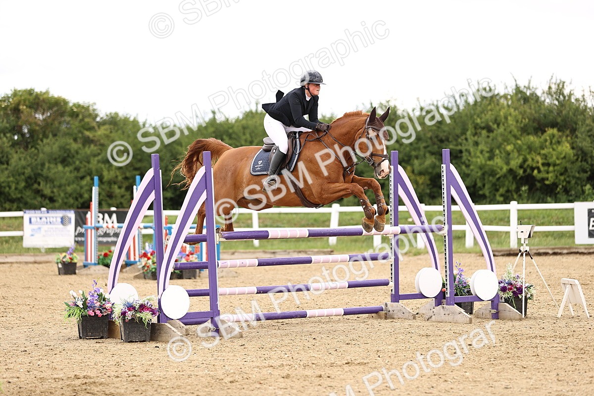 SBM_007723 - Class 19 - Senior Newcomers - 1.10m