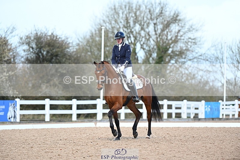 240323A-111241-02545 - DR Novice 24