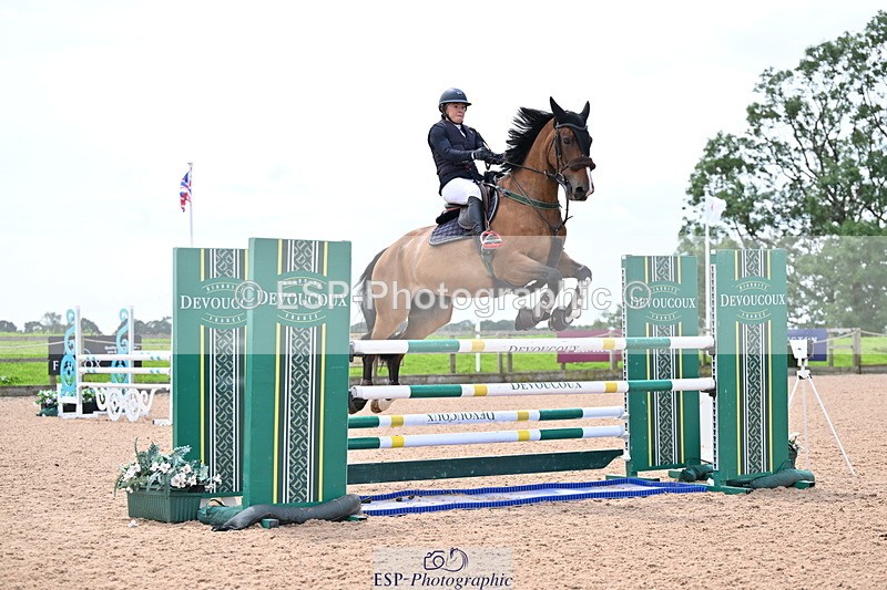 240726A-135510-01548 - Cls 3 Snr Foxhunter