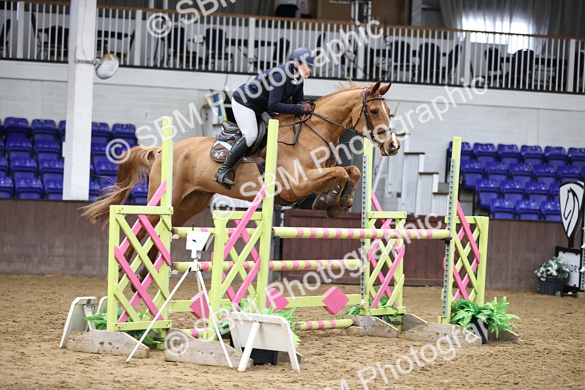 SBM_005414 - Class 17 - Senior Newcomers 1.10m