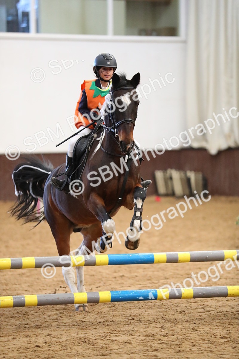 SBM_001164 - Class 3 - Horse & Hound