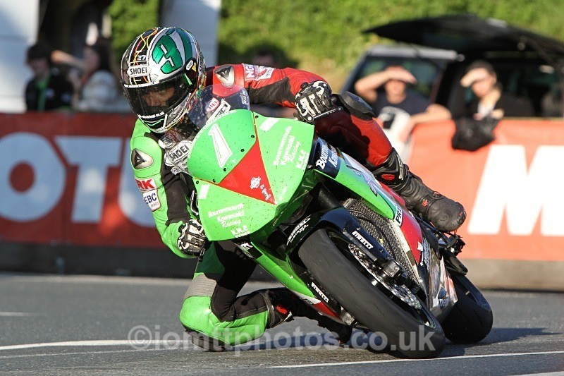  - Saturday Practice Newcomers/Supertwins