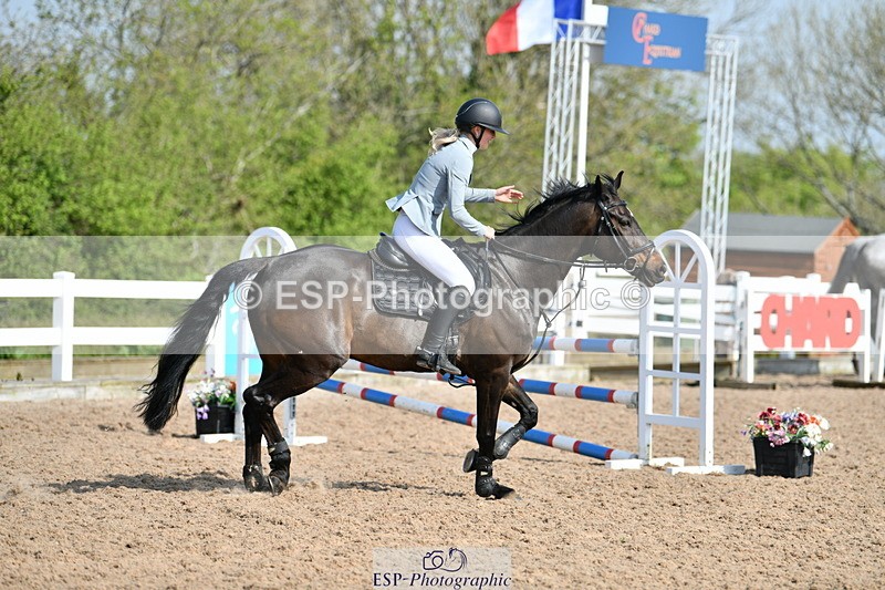 240511A-094040-11334 - Cls 28 95cm National Am Quali