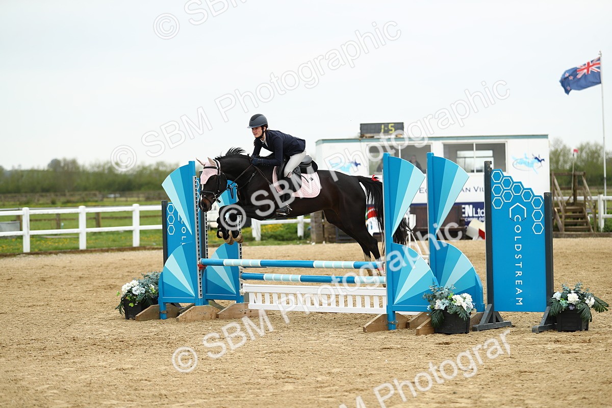 SBM_000441 - Class 2 - Senior British Novice 90cm