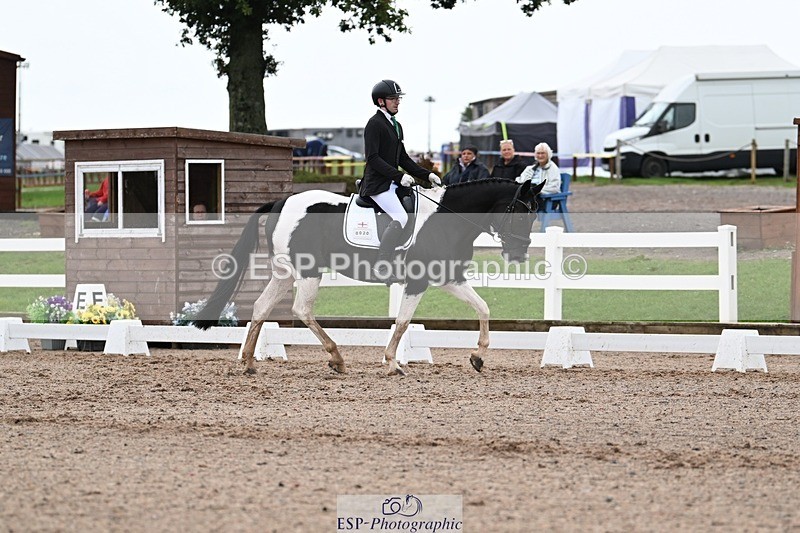 250907-120126-07338 - 020-Leo.De-ValentinoBarfields.Cosmopolitan