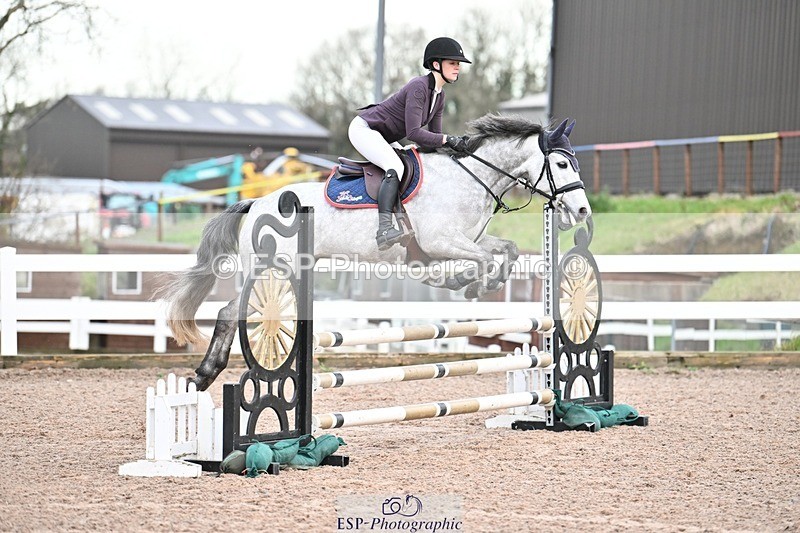 241206-092840-00002 - Cls 2 British Novice and 90cm Open