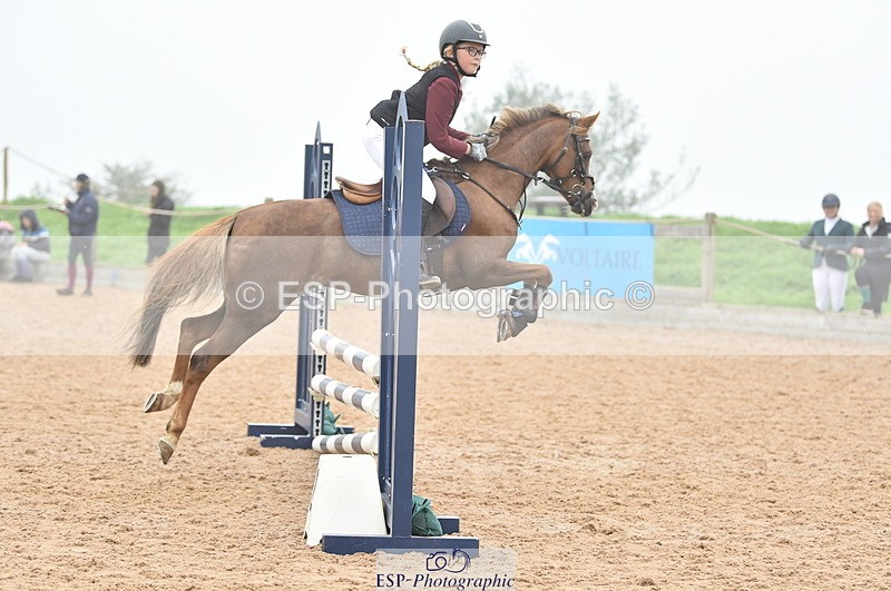 230902A-105036-00464 - Cls 2A Pony Small 70cm