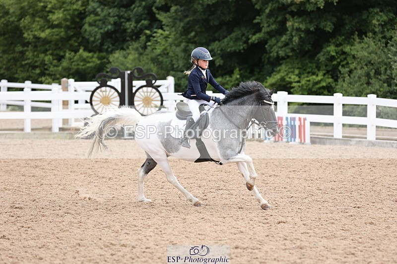 240630A-175537-16221 - Cls 28 Stepping Stones 128cm + 138cm