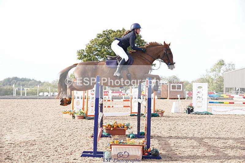 241005A-161024-05159 - SAT Cls 12 Snr Fox & 1.20m Open