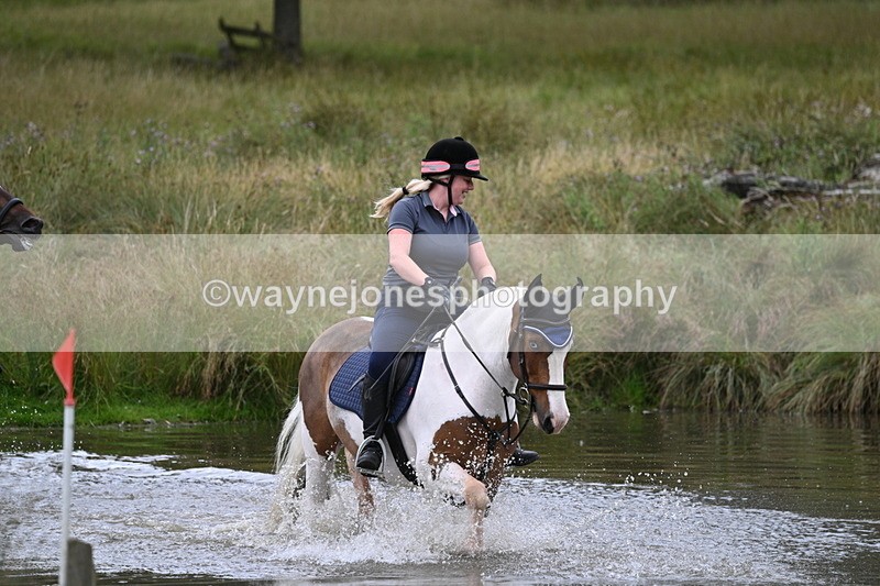 WJ7_3825 - Time at Water 12:52 to 13:22