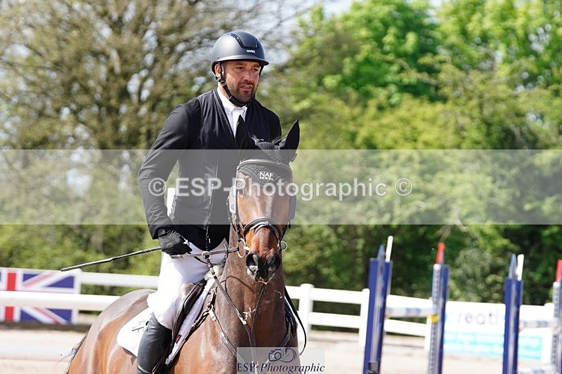 250427-114214-16291 - Cls 4 - 2 Star Small Tour