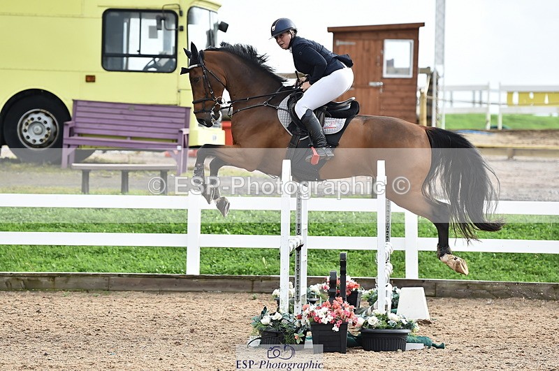 231013A-111850-01452 - Cls 1 85cm Amateur Quali