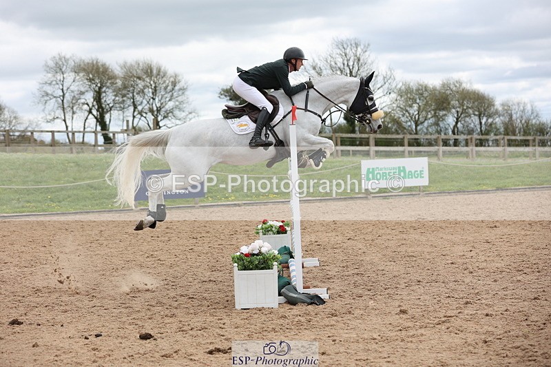 240419A-125326-07511 - Cls 6, 2 Star Medium Tour 1.35m