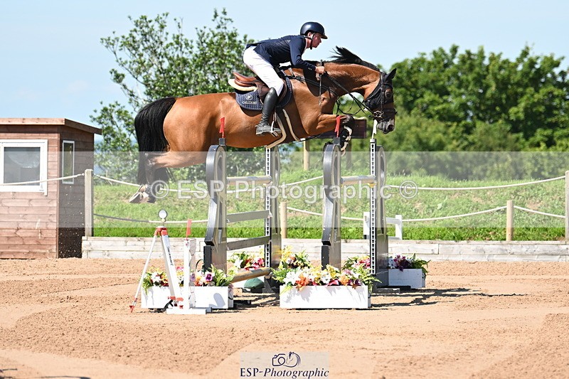 240719A-112145-10494 - Cls 2, 3 Star Small Tour 1.40m