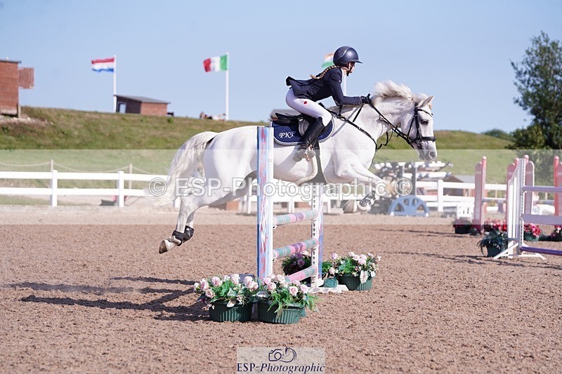 250628-175310-07350 - Cls 24 Pony Discovery & 90cm Open