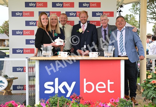 230825-301 Dain Ma Nut In - Race 7 5.20pm Sky Bet Steve Birch Finale Handicap