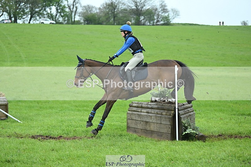 250419-113130-08864 - 409-Charlotte.Bradbury-KENSINGTON.EMPIRE