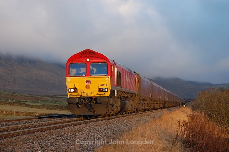 19.11.13 - 66118 6E77 Hunterston - West Burton, Shaw Paddock - (Pete) Shaw Paddock