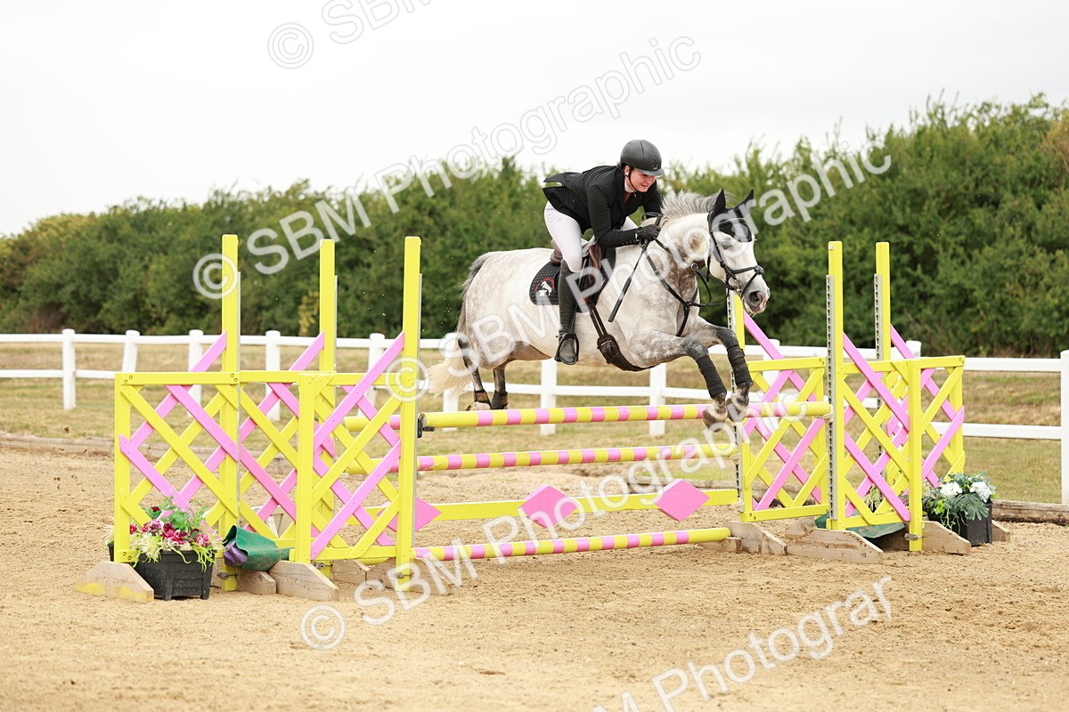 SBM_006929 - Class 2 - Senior Discovery - 1.00m Open