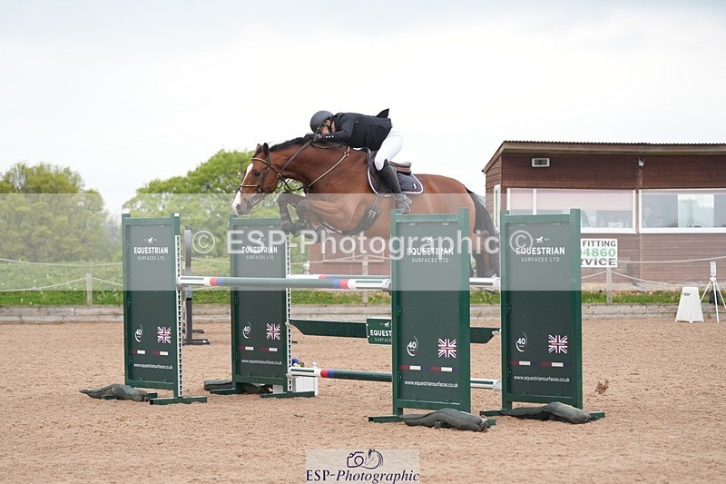 260508-092429-04600 - Cls 12 Snr Foxhunter