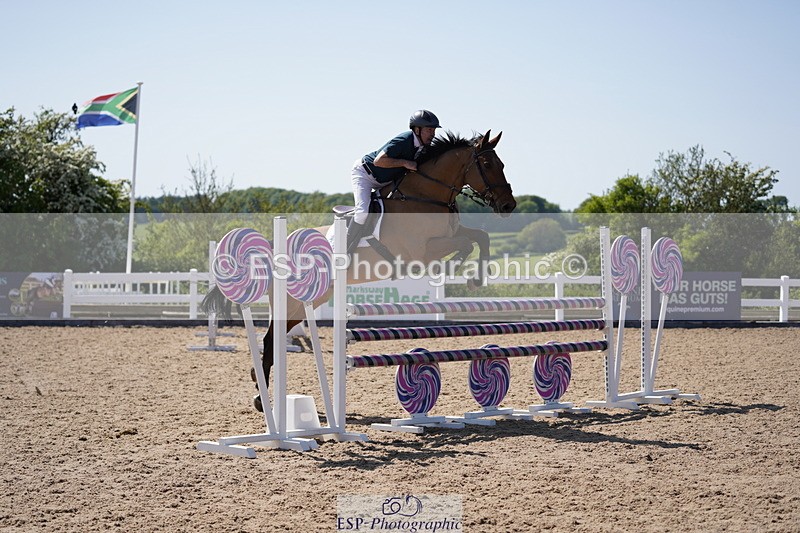 230527A-153430-05187 - Cls 24 1.10m Amateur Quali
