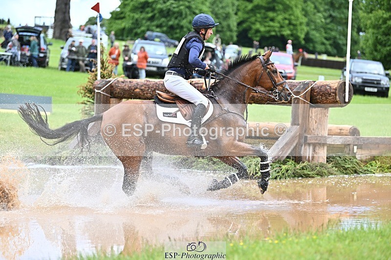 240526-141246-23821 - 449-REDFIELD_FYRE-Cassie_Sanger