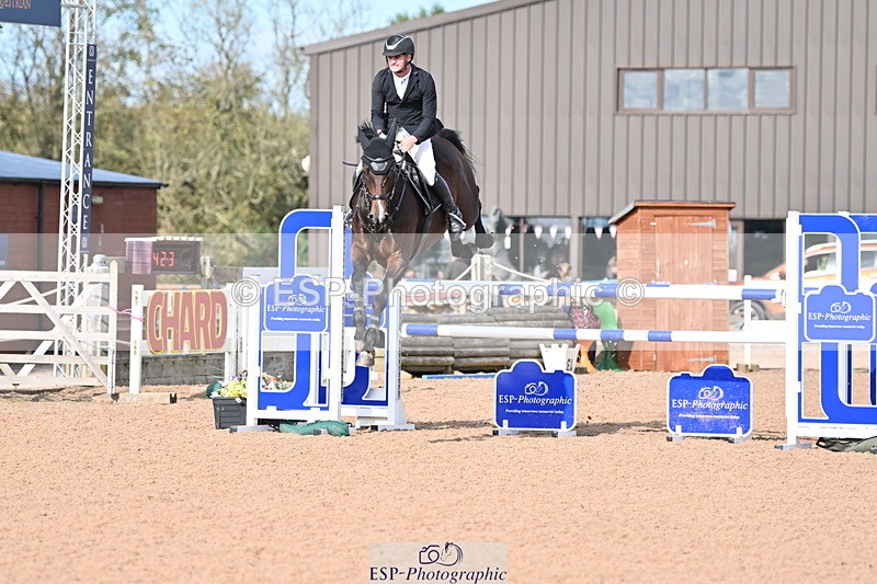 231015A-132349-08135 - Cls 30 Foxhunter & 1.20m Open