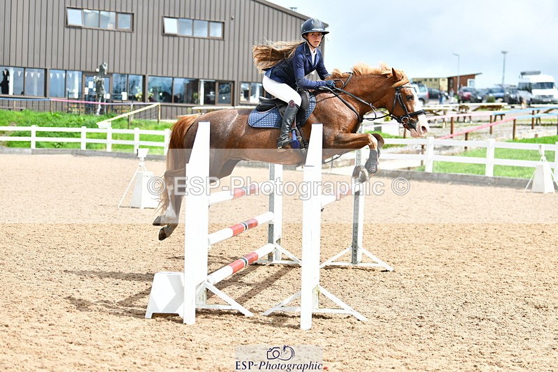 230819A-121502-00492 - Cls 25 Pony Newcomers & 1m Open