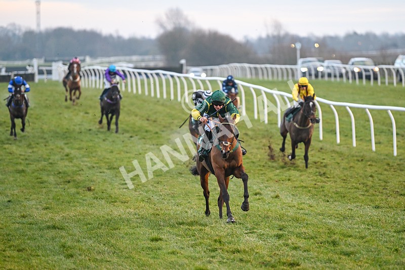 220125-Race 6-Bathgate-3599 - Race 6