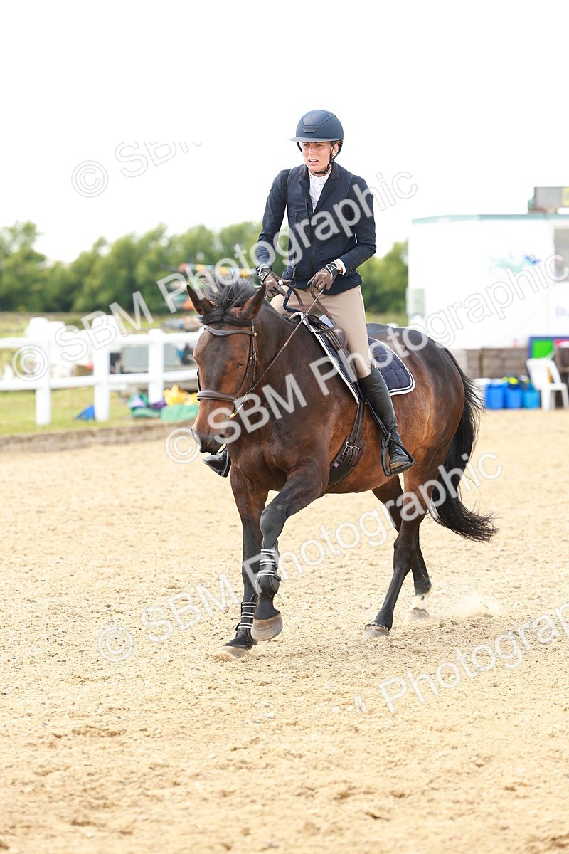 SBM_002881 - Class 14-15 - GFS Senior Newcomers - 1.10m - Senior 1.15m Open