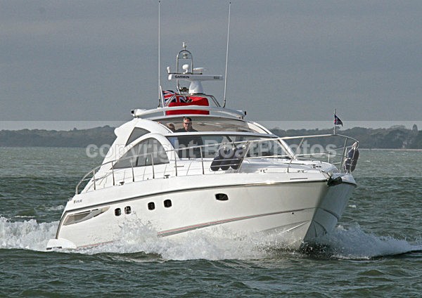 111029 FRAHARJO FAIRLINE TARGA IMG_0247 - Motorboats - Hardtop