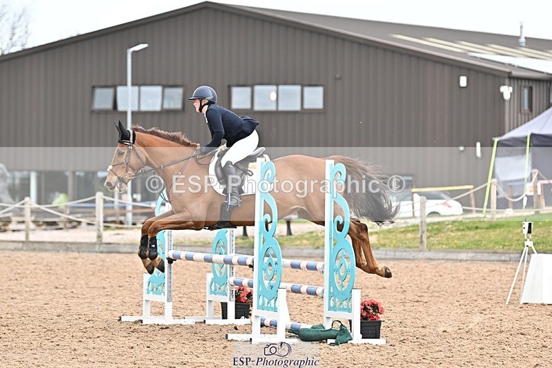 250414-111909-00441 - 90cm Round 1