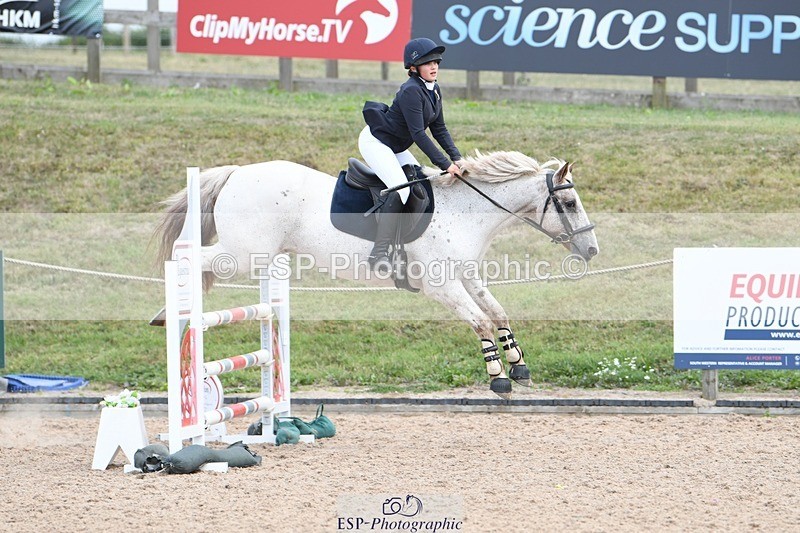 250807-133444-01197 - 90cm Round 2