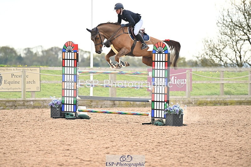 240418A-153400-04752 - Cls 9, 2 Star Big Tour 1.40m