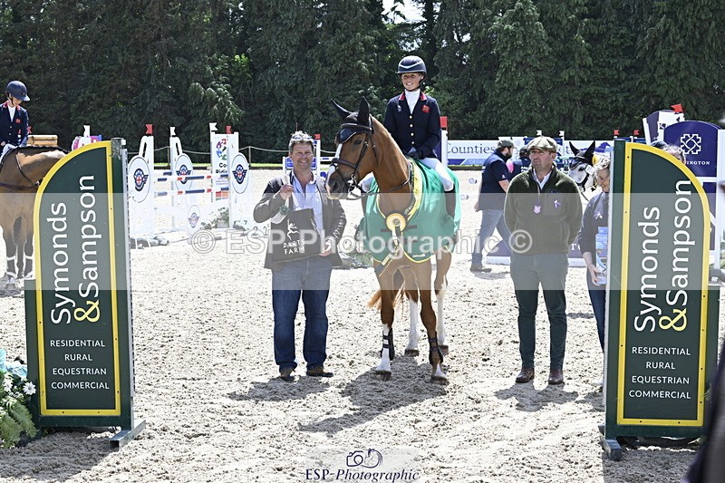 250525A-131902-17652 - Presentations Section B CCI 3 Star Long