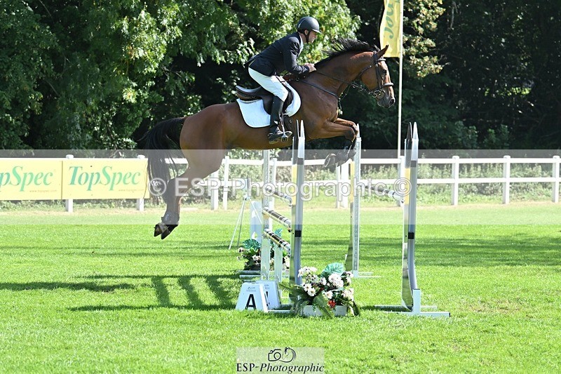 230909-111713-05130 - Cls 11 Snr Foxhunter & 1.20m Open
