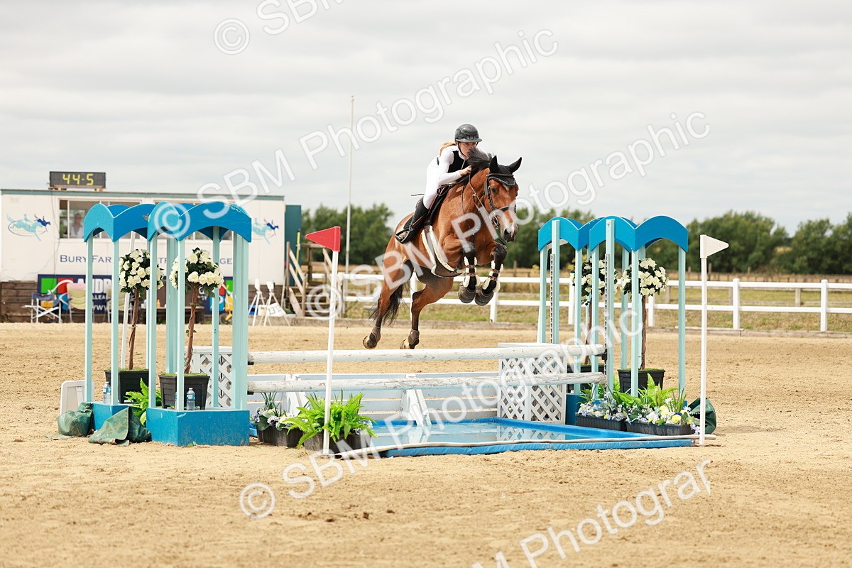 SBM_017711 - Class 21 - Senior Newcomers Championship 2d Rd