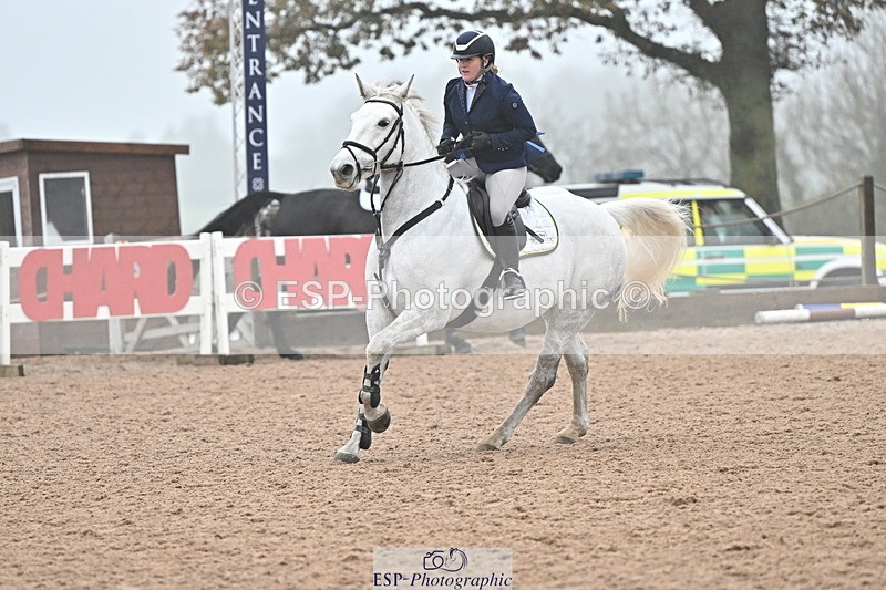 241103A-110353-06869 - SUN Cls 18 British Novice and 90cm Open