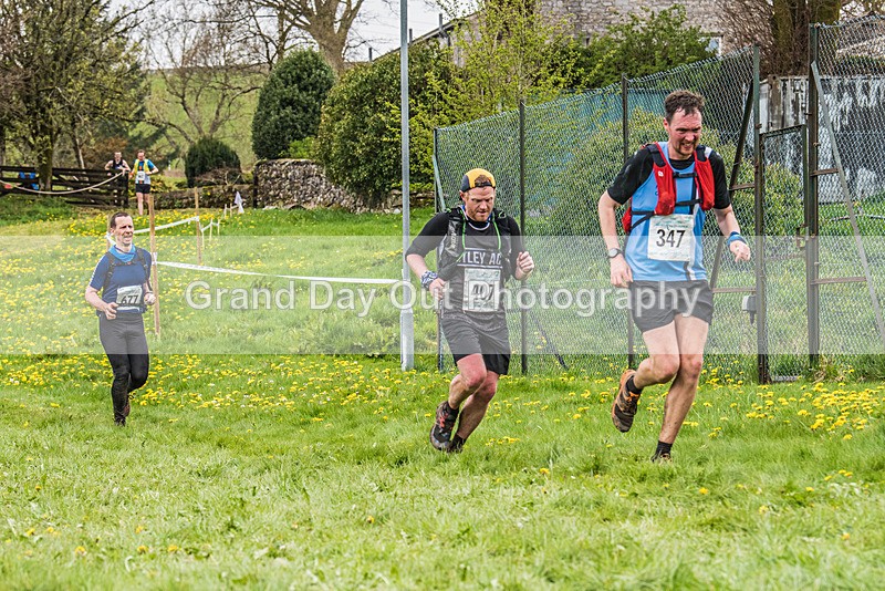 3 Peaks-2846 - The 3 Peaks Race - The Finish - Saturday 29th April 2023