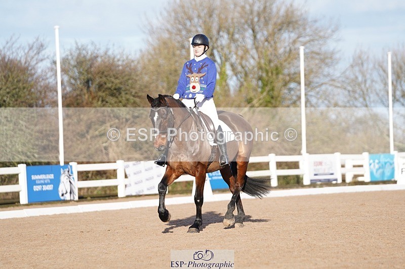 241214-114210-00344 - 143-Tila.Da.Costa-Leomiro