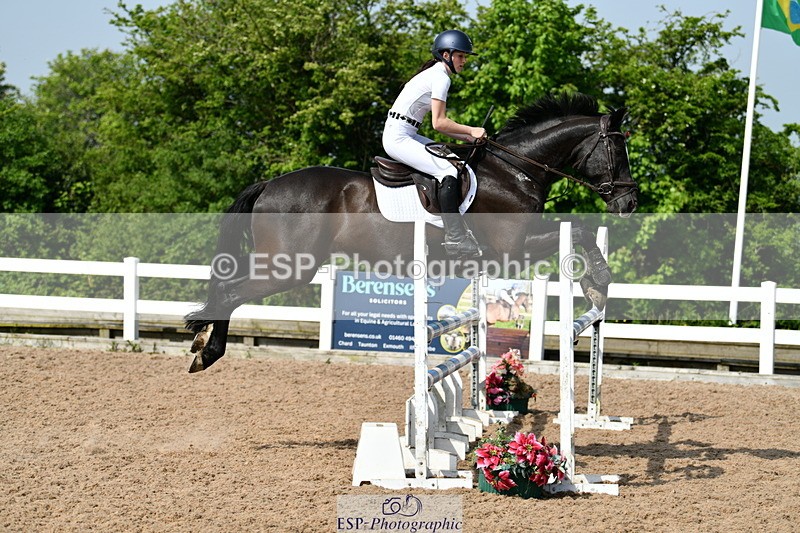 240511A-102457-11530 - Cls 28 95cm National Am Quali