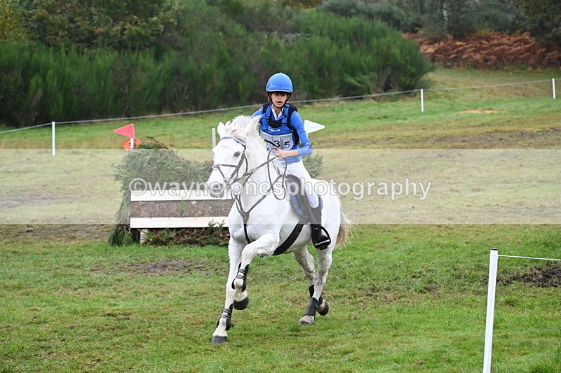 WJ6_2348 - 80cm Cam 1 Time 11:23 to 12:04