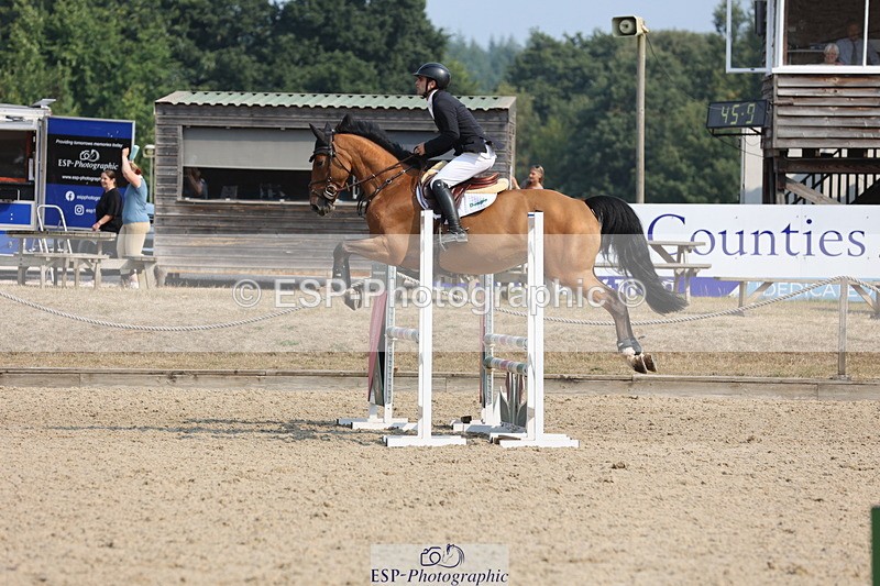 250816A-101858-00652 - Cls 3 Snr British Novice