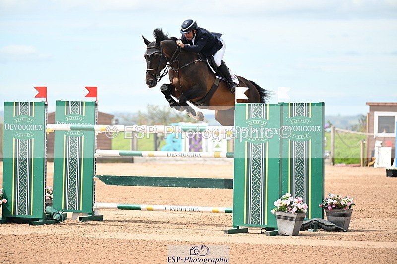 240721A-121334-17786 - Cls 8, 3 Star Big Tour LR 1.55m Grand Prix