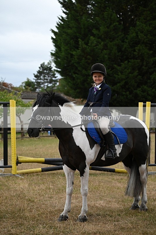 WJ6_9792 - Class 12 Minimus Jumping 45cm